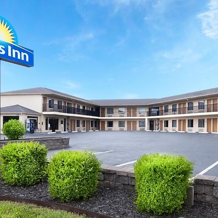 Days Inn By Wyndham St. Robert Waynesville/Ft. Leonard Wood Exterior foto