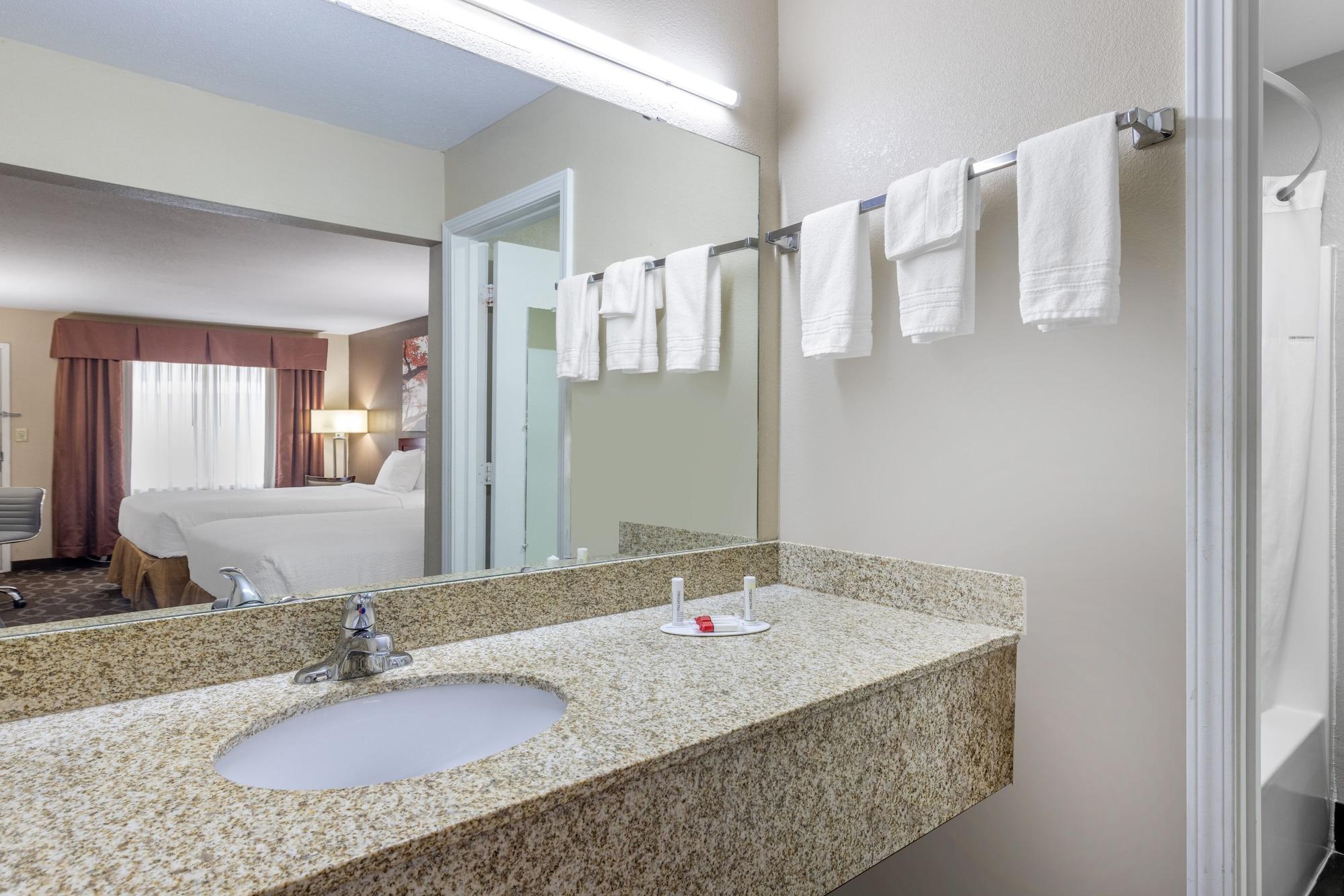 Days Inn By Wyndham St. Robert Waynesville/Ft. Leonard Wood Exterior foto